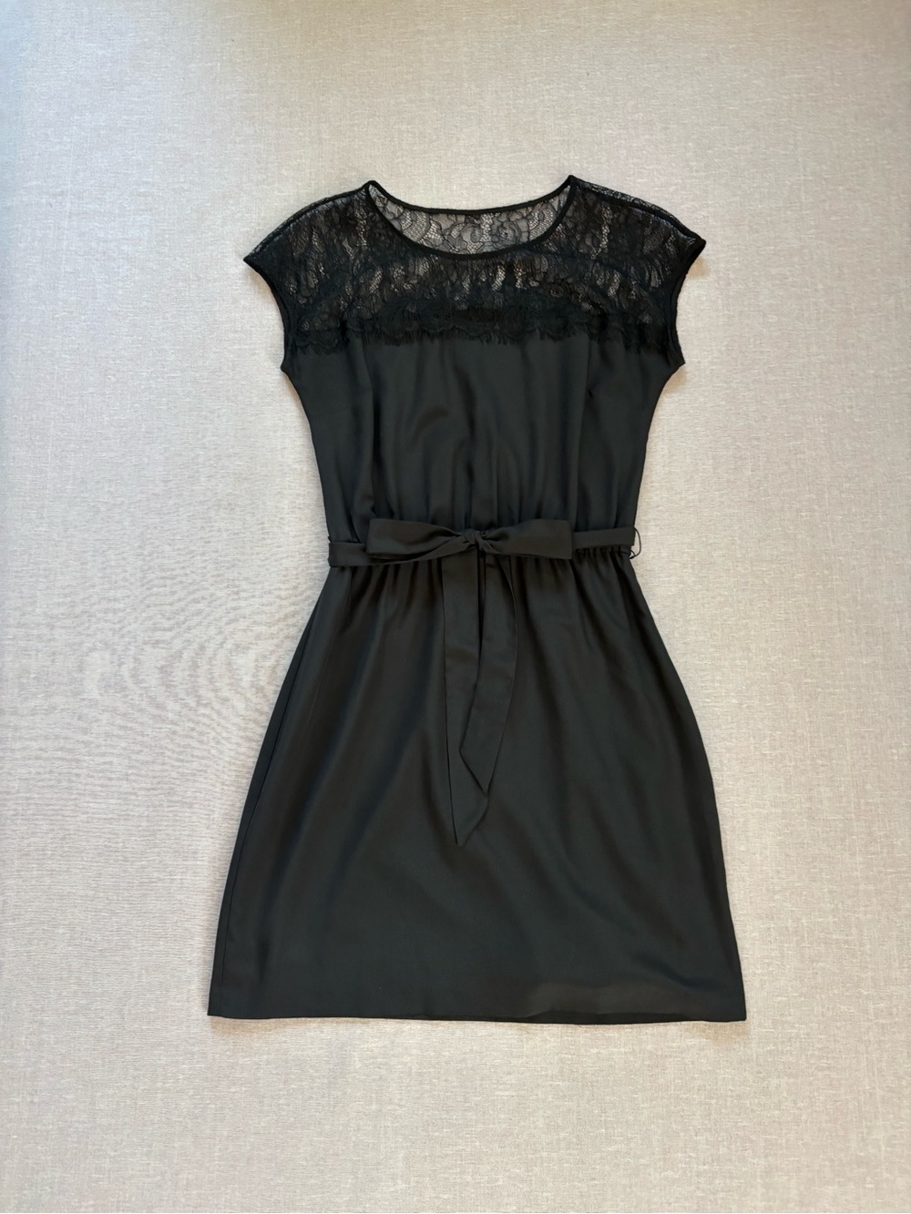 Guess black lace whimsigoth dress in  size 2